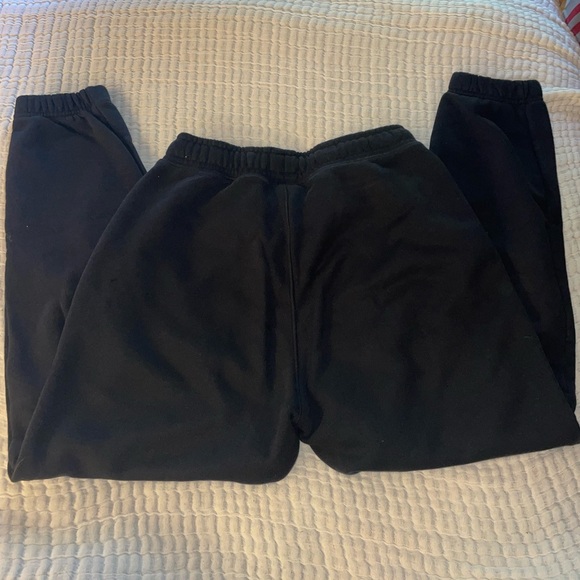 Air Jordan Sweats - Picture 2 of 3